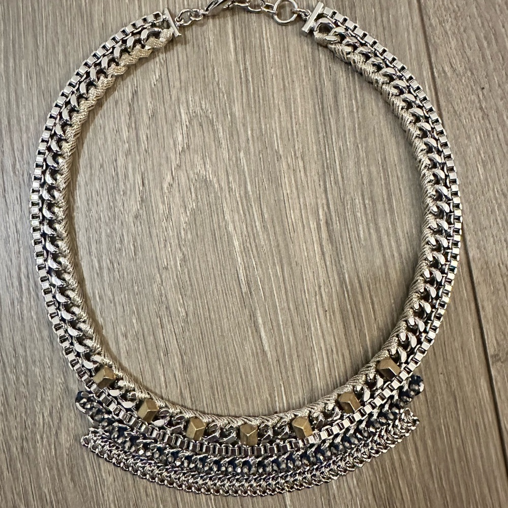 NIB Stella and Dot Cassady Collar Necklace Silver Gold Mixed Media - Picture 2 of 7